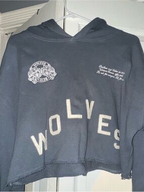 Darc Sport Navy Cropped 'WOLVES' Crewneck Hoodie